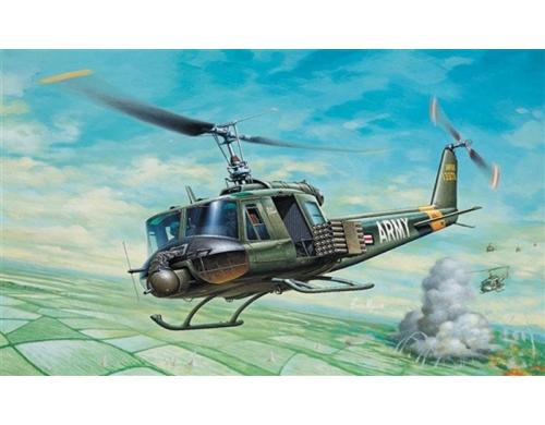 Italeri UH-1B Huey 1:72