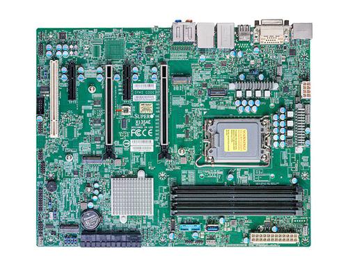 Supermicro X13SAE: 1x LGA-1700 ATX, W680, 4x DIMM DDR5