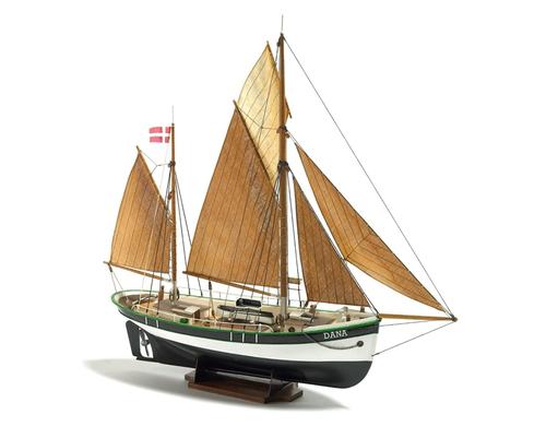 Billing Boats Dana Fishingboat 1:60  390mm