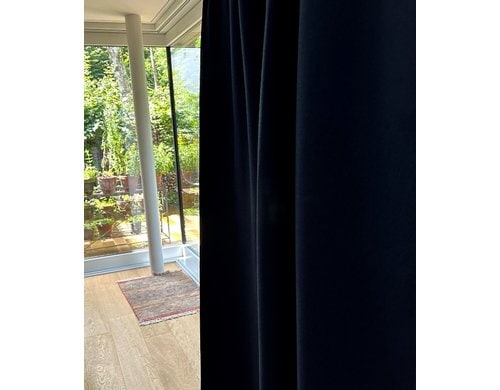 Stotz Verdunklungsvorhang Mira, Faltenband Blau, 140x260 cm, 100% PES, waschbar