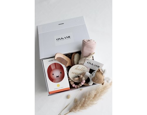 Oykami Geschenkbox Casablanca Mädchen mit Miffy Nachtlicht und Elch