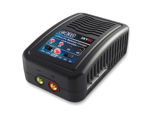 SkyRC E430 AC 1-6 LiPo 30W AC Ladegerät